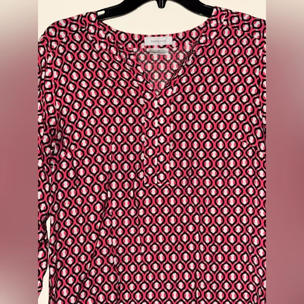Van Heusen Pink, Tan and Black Geometric Top Shirt Long Sleeves V-Neck - Picture 2 of 5